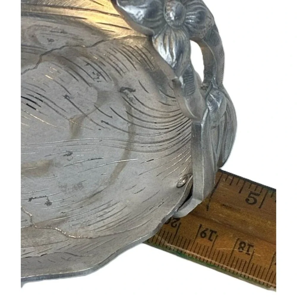 Vintage Floral Metal‎ Coaster Set Holder Tray Embossed Aluminum Shabby Chic